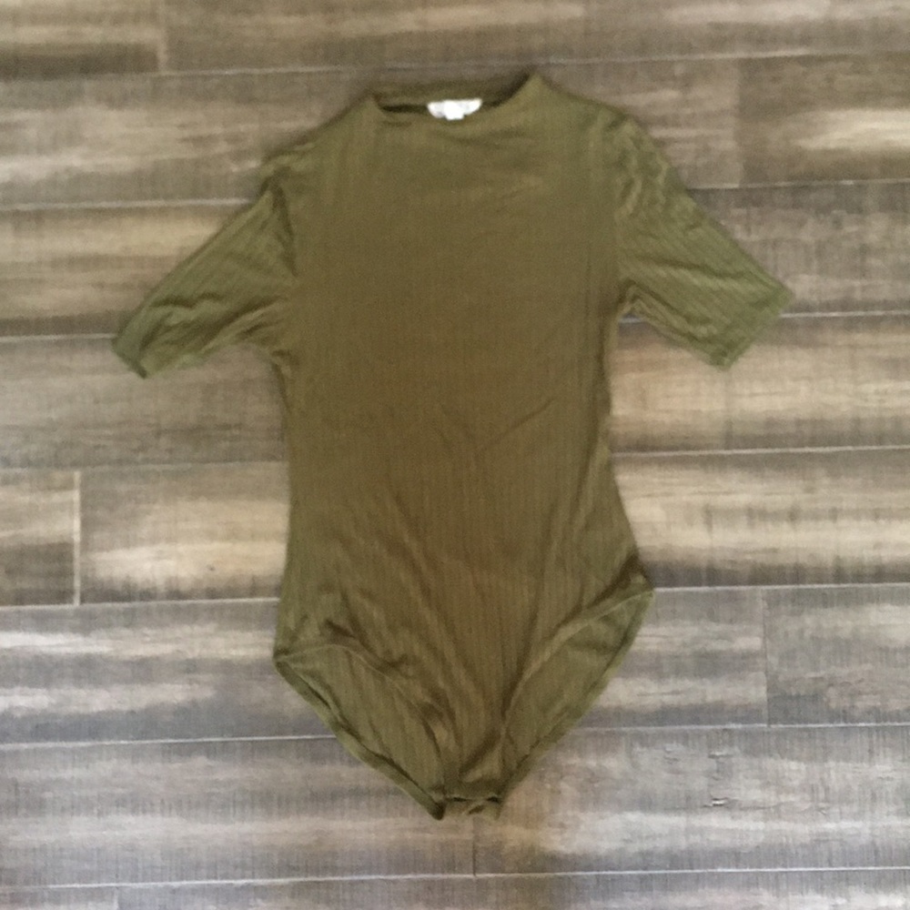Olive green Collard highneck body suit!!